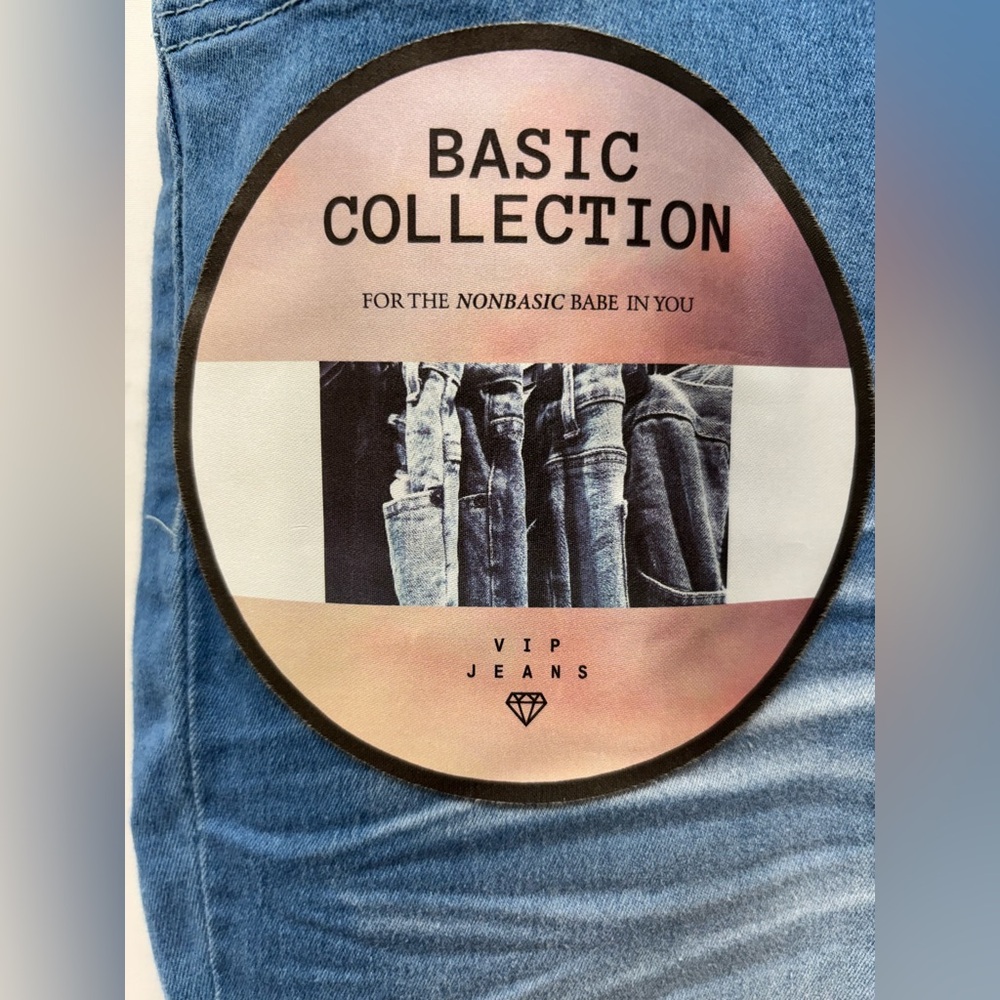 VIP Blue Jeans - Picture 7 of 10